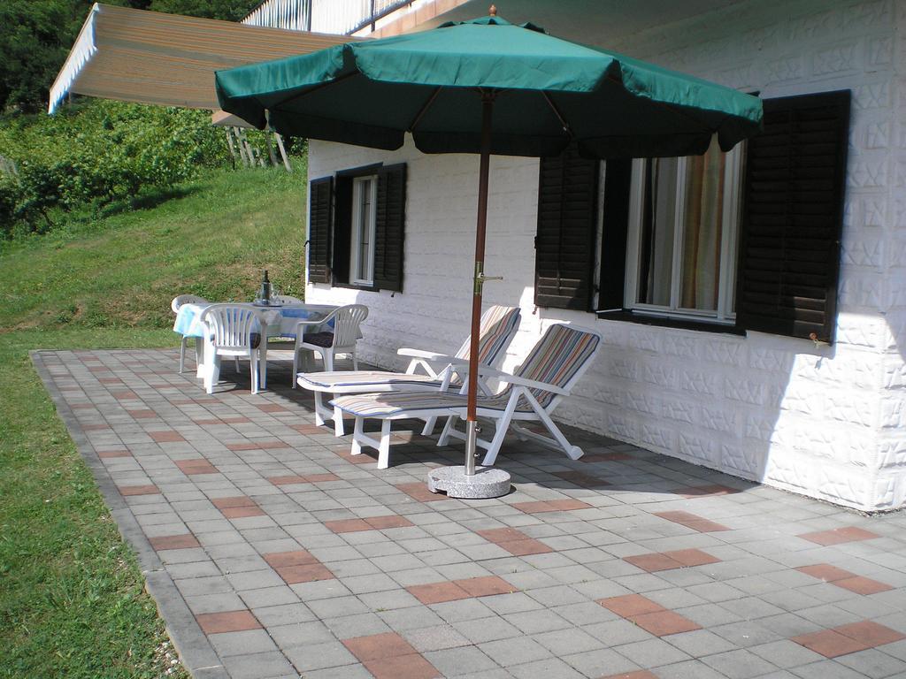 Apartments Country House Stipica Tuheljske Toplice Exteriör bild