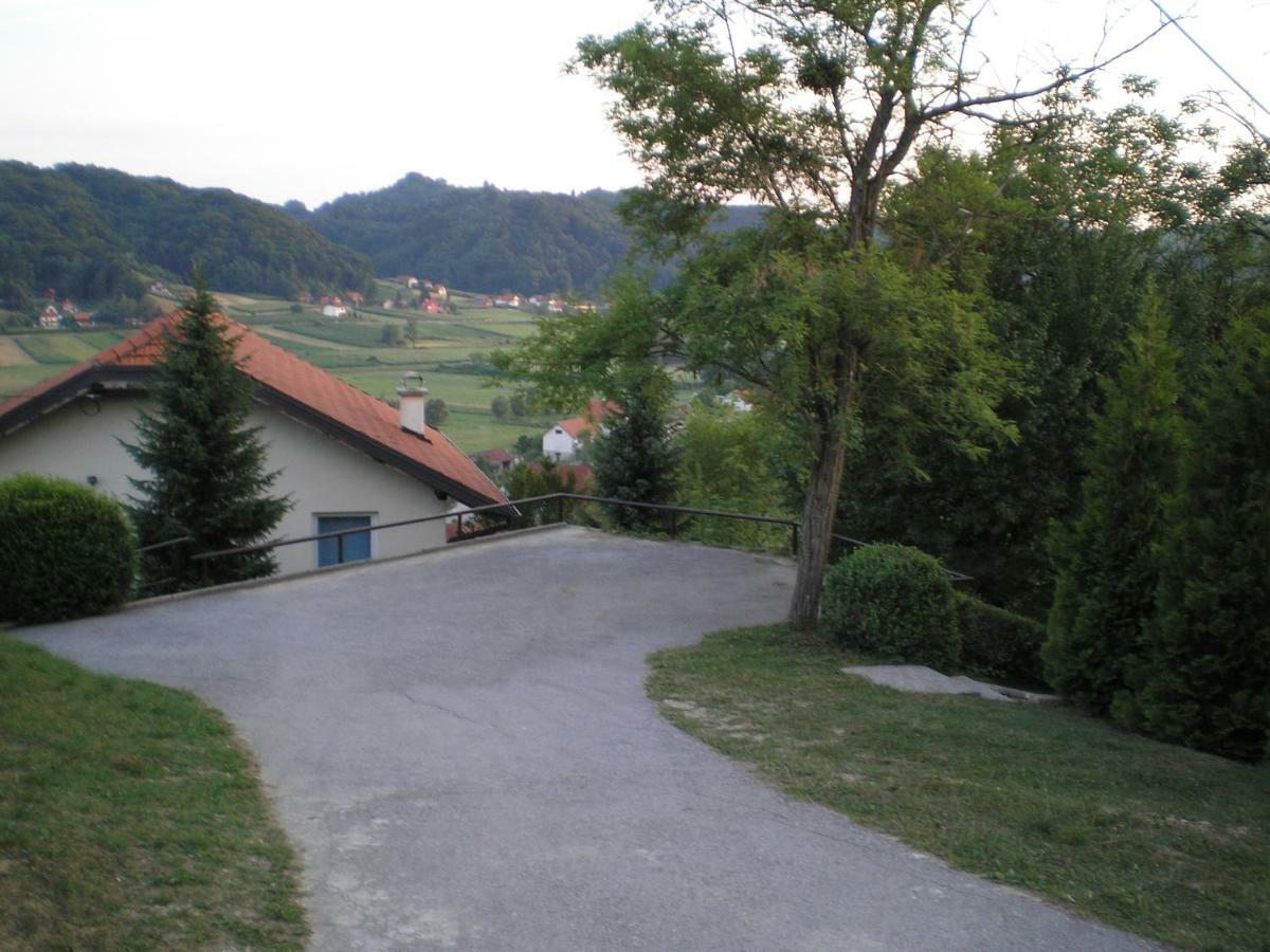 Apartments Country House Stipica Tuheljske Toplice Exteriör bild