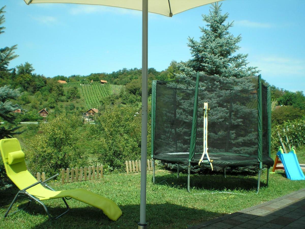 Apartments Country House Stipica Tuheljske Toplice Exteriör bild