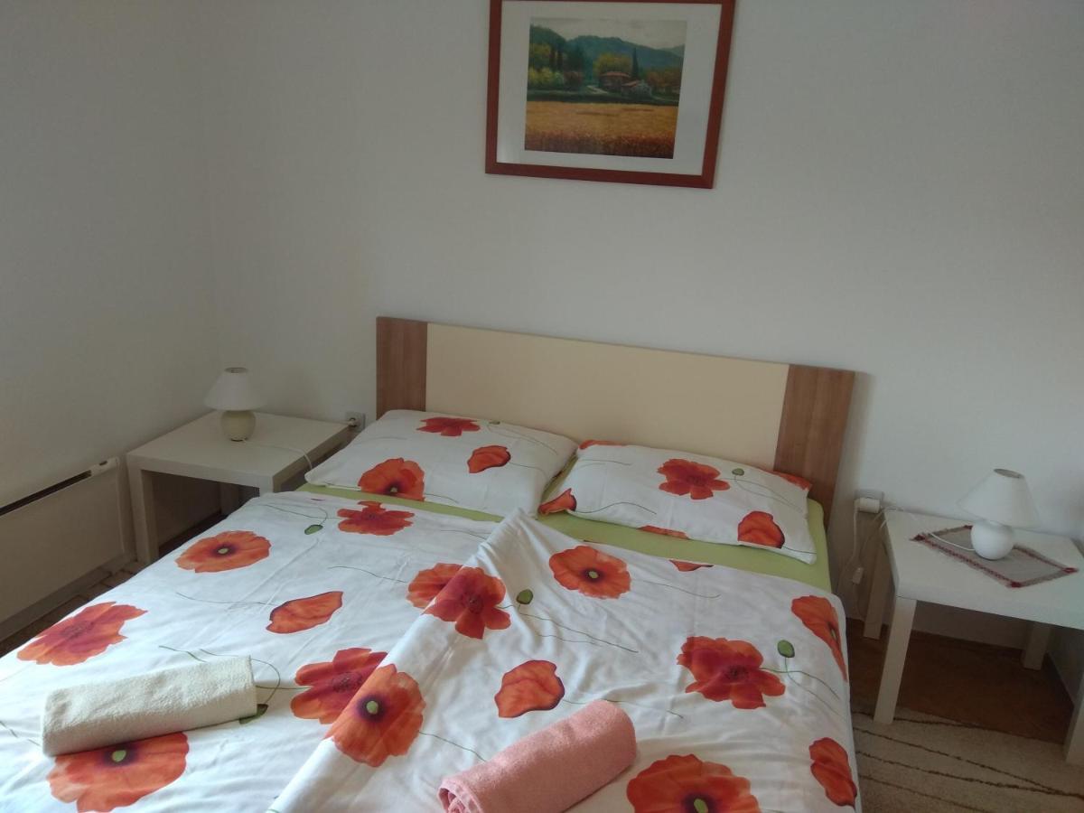 Apartments Country House Stipica Tuheljske Toplice Exteriör bild